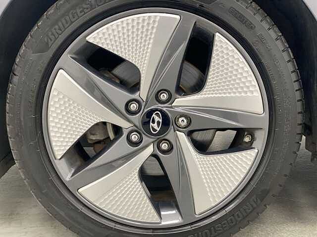Hyundai IONIQ 1.6 GDi Hybrid 1st Edition 5dr DCT