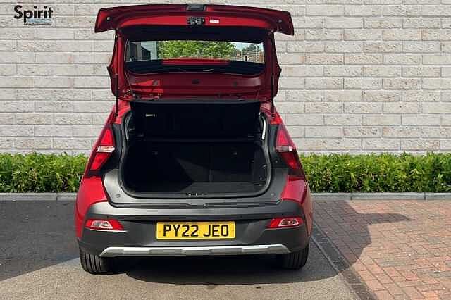 Hyundai BAYON 1.0 TGDi 48V MHEV SE Connect 5dr Dragon Red