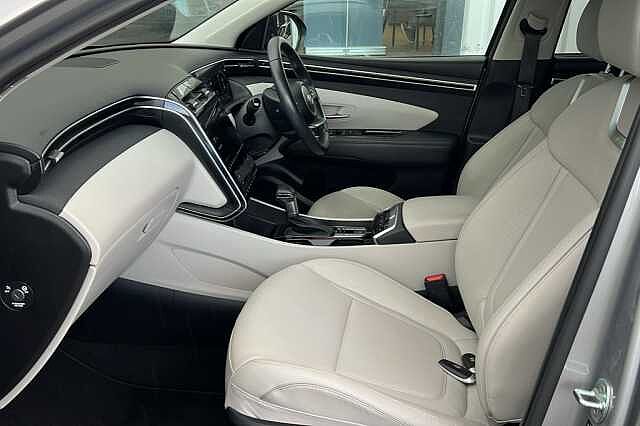Hyundai TUCSON 1.6 TGDi 48V MHD Ultimate 5dr 2WD DCT Shimmering Silver