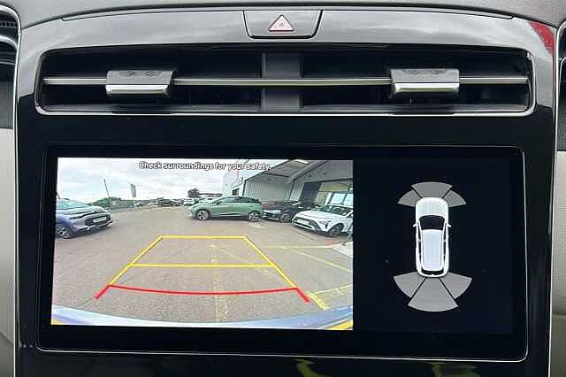 Hyundai TUCSON 1.6 TGDi 48V MHD Ultimate 5dr 2WD DCT Shimmering Silver