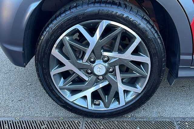 Hyundai KONA 1.6 GDi Hybrid Premium SE 5dr DCT Pulse Red