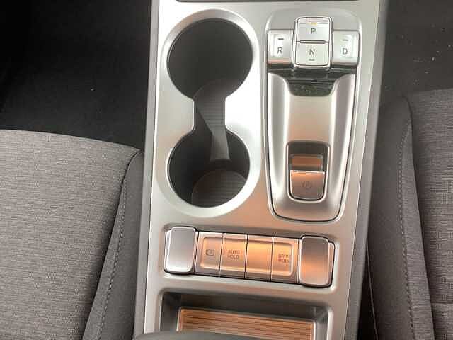 Hyundai KONA 100kW SE Connect 39kWh 5dr Auto Ignite Red