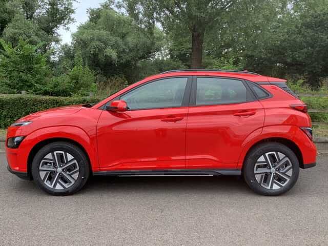 Hyundai KONA 100kW SE Connect 39kWh 5dr Auto Ignite Red