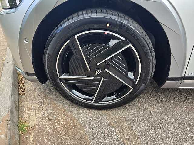 Hyundai IONIQ 5 168kW Ultimate 84 kWh 5dr Auto Gravity Gold