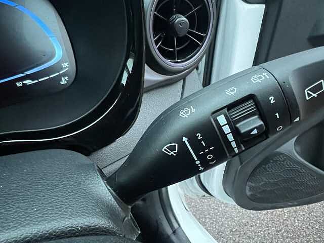 Hyundai I10 1.0 MPi Premium 5dr Auto White