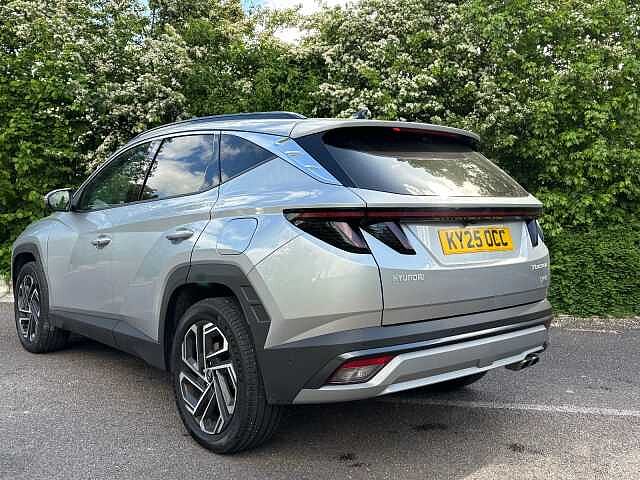 Hyundai TUCSON 1.6T Hybrid Ultimate 5dr Auto Shimmering Slvr