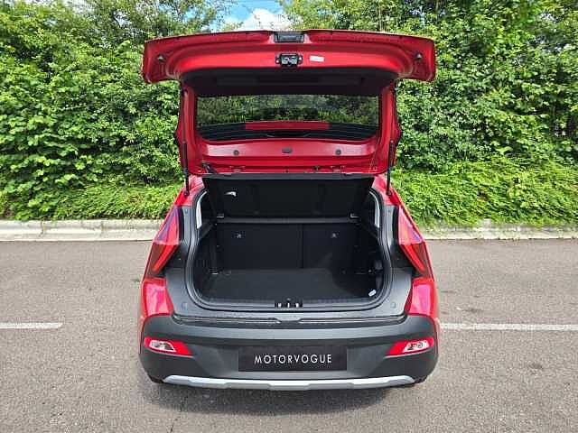 Hyundai BAYON 1.0 TGDi [120] 48V MHEV Premium 5dr DCT Dragon Red