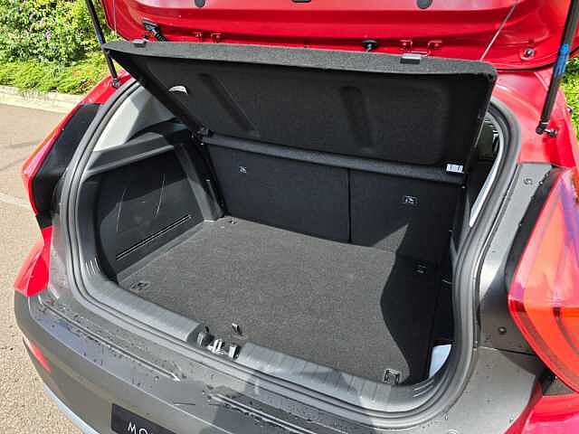 Hyundai BAYON 1.0 TGDi [120] 48V MHEV Premium 5dr DCT Dragon Red