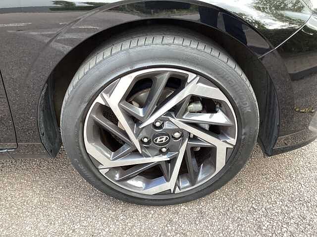 Hyundai I20 1.0T GDi 48V MHD Premium 5dr Phantom Black