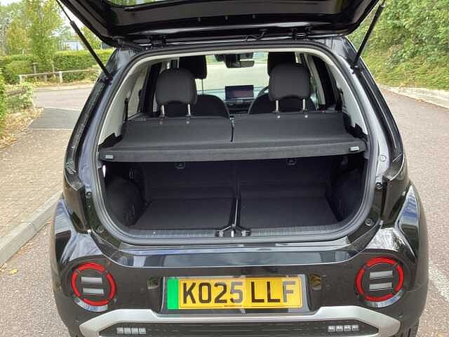 Hyundai INSTER 85kW 02 49kWh 5dr Auto Abyss Black