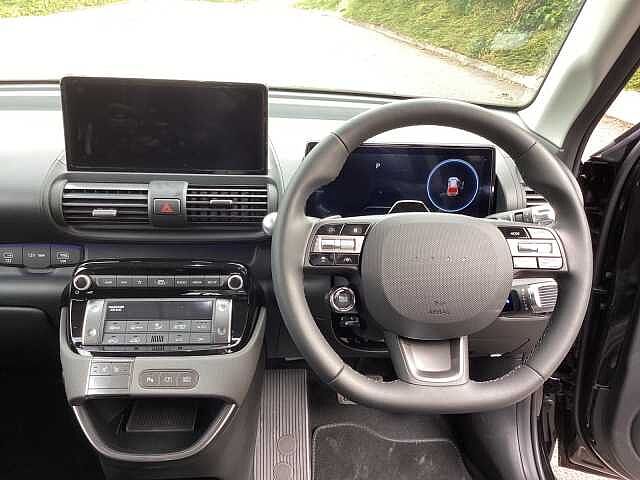 Hyundai INSTER 85kW 02 49kWh 5dr Auto Abyss Black