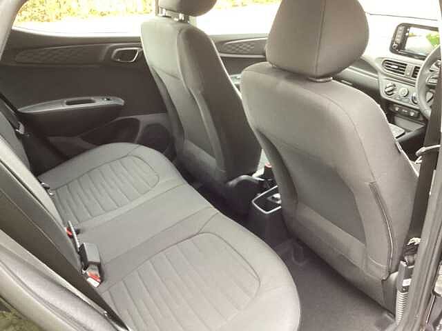 Hyundai I10 1.0 [63] Advance 5dr Auto [Nav] Phantom Black