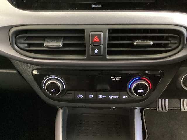 Hyundai I10 1.0 [63] Premium 5dr [Nav] Mangrove Green