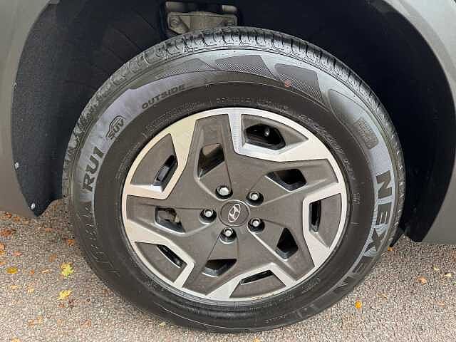 Hyundai SANTA FE 1.6 TGDi Hybrid Premium 5dr Auto Grey