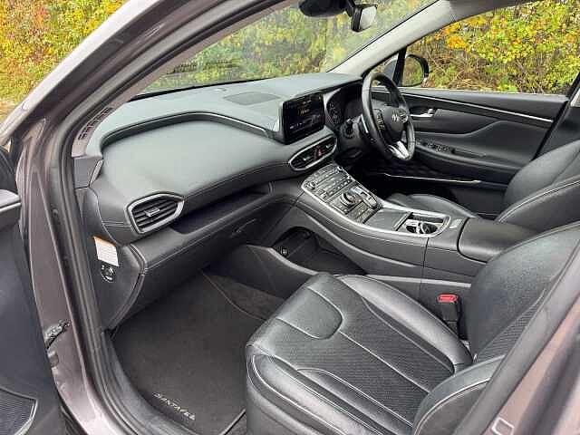 Hyundai SANTA FE 1.6 TGDi Hybrid Premium 5dr Auto Grey