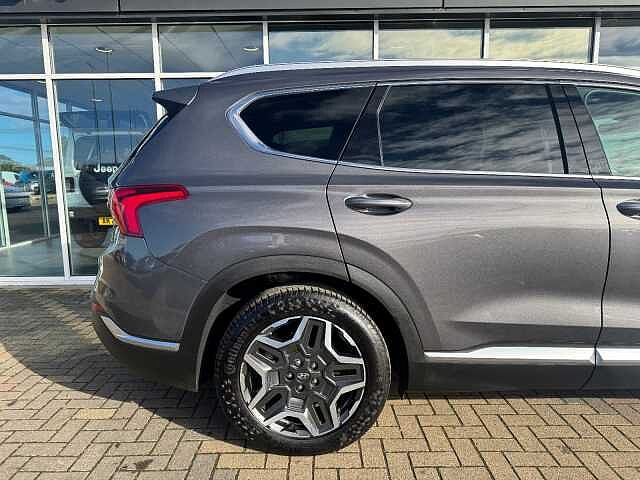 Hyundai SANTA FE 1.6 TGDi Hybrid Ultimate 5dr 4WD Auto Magnetic Grey
