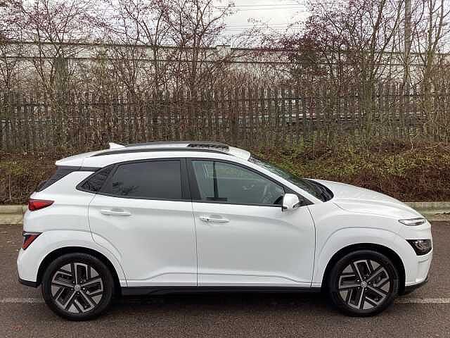 Hyundai KONA 150kW Ultimate 64kWh 5dr Auto Electric Hatchback White