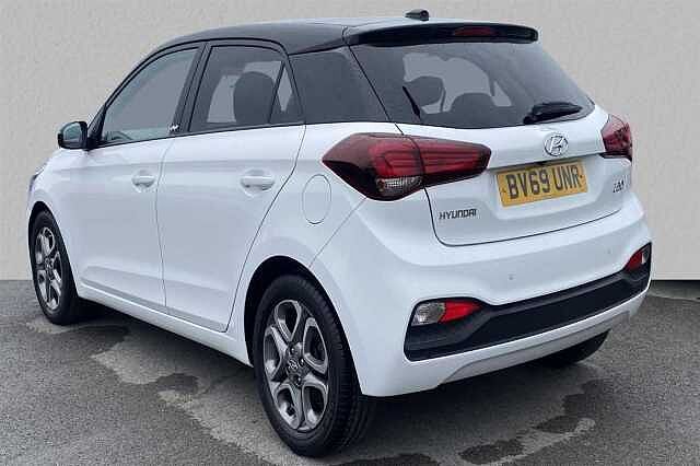 Hyundai I20 5 Door 1.2 MPi (84ps) PLAY Atlas White