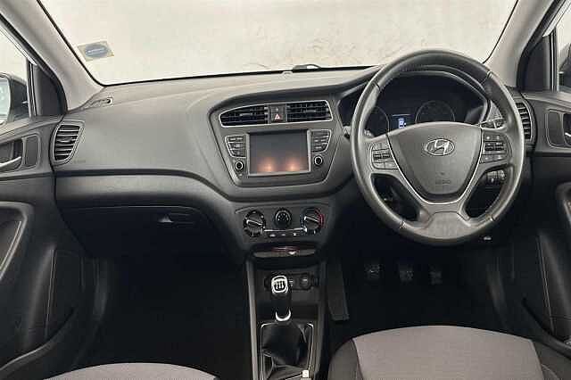 Hyundai I20 5 Door 1.2 MPi (84ps) PLAY Atlas White