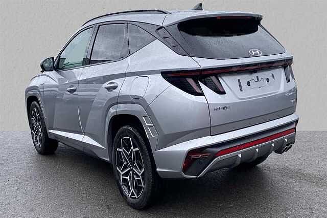 Hyundai TUCSON HYBRID1.6 T-GDi (230ps) N Line (2WD) 5 Door Shimmering Silver