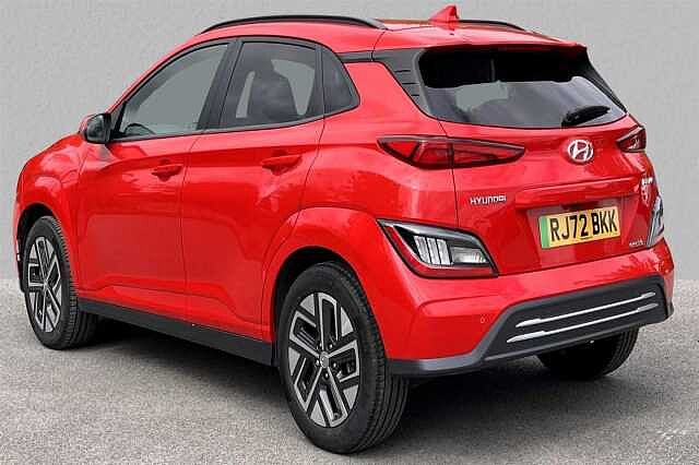 Hyundai KONA Electric SUV E (136ps) Premium 39kWh Dragon Red