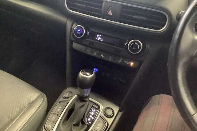 Hyundai KONA 1.6T GDi Blue Drive Premium GT 5dr 4WD DCT Lake Silver