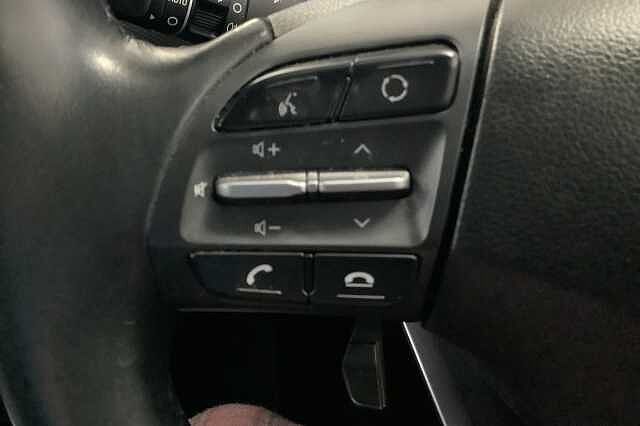 Hyundai KONA 1.6T GDi Blue Drive Premium GT 5dr 4WD DCT Lake Silver