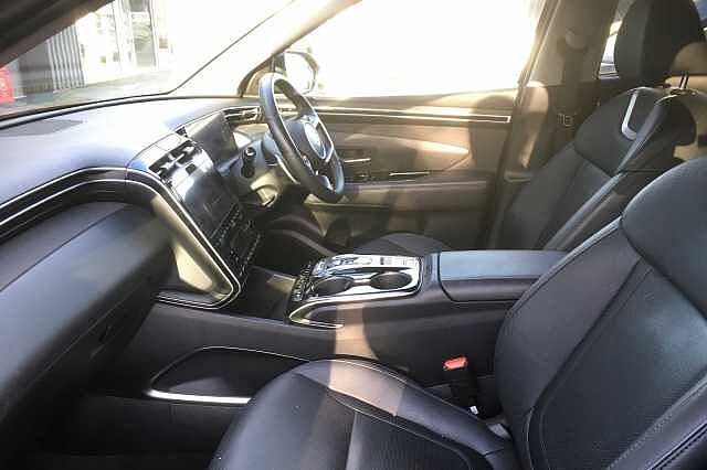 Hyundai TUCSON 1.6 TGDi Plug-in Hybrid Ultimate 5dr 4WD Auto Sunset Red