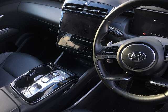 Hyundai TUCSON 1.6 TGDi Plug-in Hybrid Ultimate 5dr 4WD Auto Sunset Red