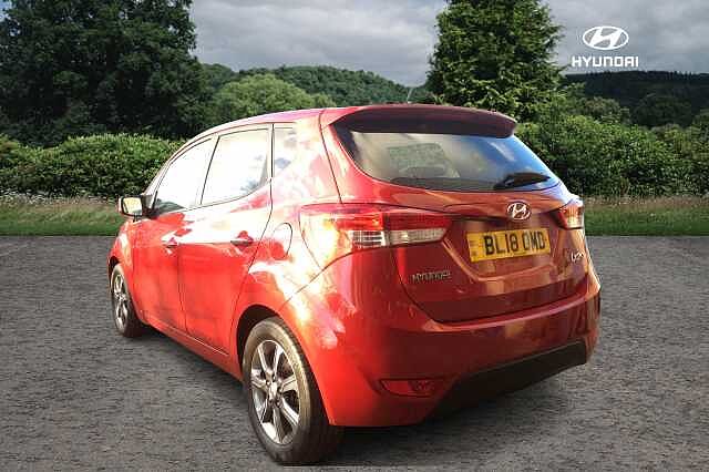 Hyundai IX20 1.6 Premium Nav 5dr Auto Fiery Red