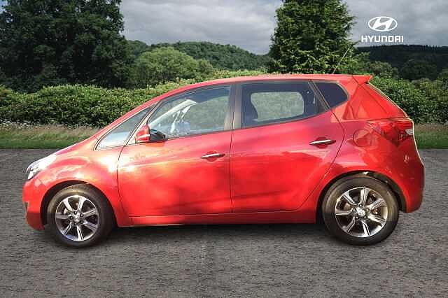 Hyundai IX20 1.6 Premium Nav 5dr Auto Fiery Red