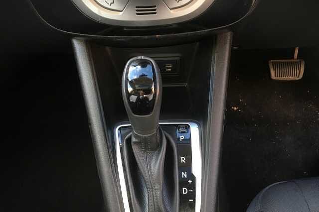 Hyundai IX20 1.6 Premium Nav 5dr Auto Fiery Red