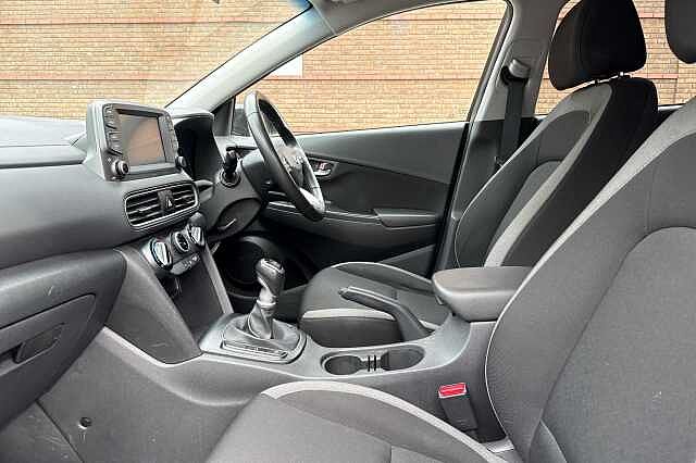 Hyundai Kona T-GDI PLAY