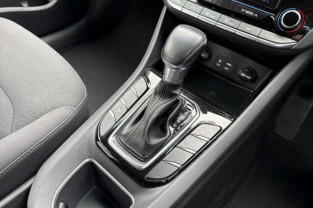 Hyundai IONIQ 1.6 GDi Hybrid SE 5dr DCT