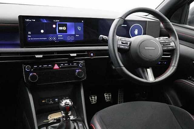 Hyundai TUCSON 1.6T N Line 5dr Petrol Estate White