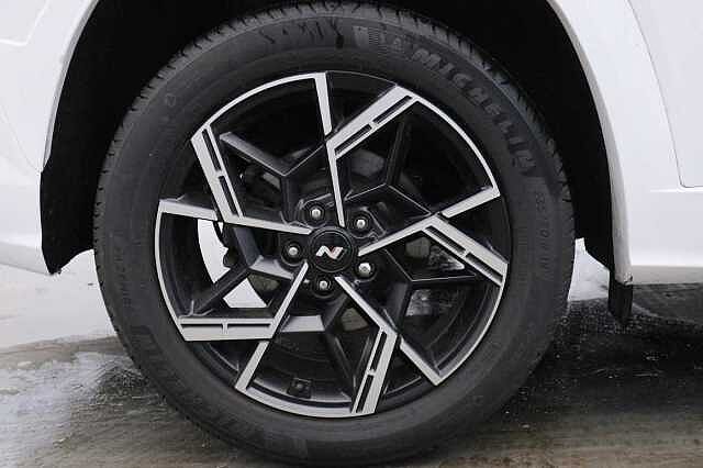 Hyundai TUCSON 1.6T N Line 5dr Petrol Estate White