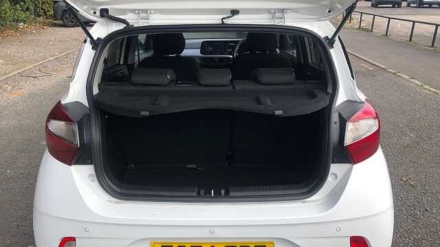Hyundai I10 1.0 [63] Premium 5dr [Nav] Petrol Hatchback White