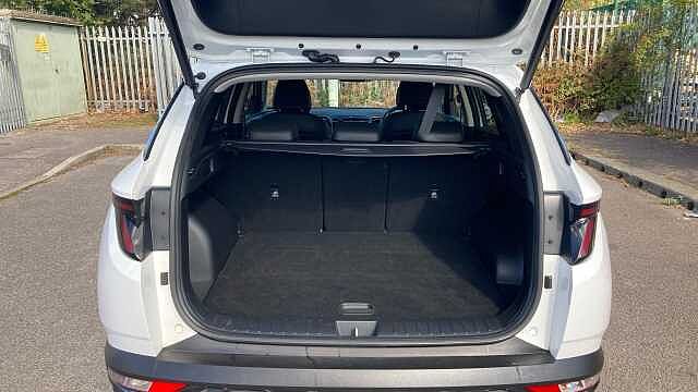 Hyundai TUCSON 1.6 TGDi Hybrid 230 Ultimate 5dr 2WD Auto Hybrid Estate White