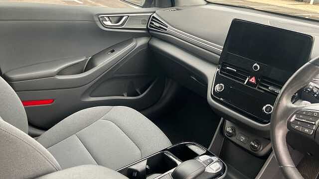 Hyundai IONIQ 100kW Premium 38kWh 5dr Auto Electric Hatchback