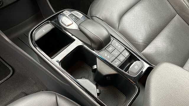 Hyundai IONIQ 100kW Premium SE 38kWh 5dr Auto Electric Hatchback