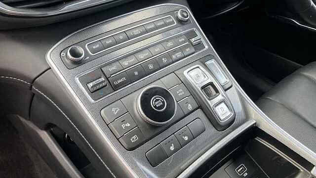 Hyundai SANTA FE 1.6 TGDi Hybrid Premium 5dr Auto Hybrid Estate Blue