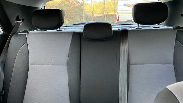 Hyundai i20 1.2 MPi Premium Nav 5dr Petrol Hatchback