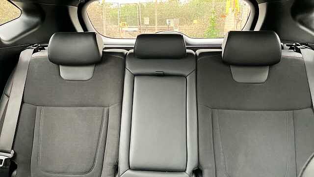 Hyundai TUCSON 1.6T Hybrid N Line 5dr Auto Hybrid Estate Black
