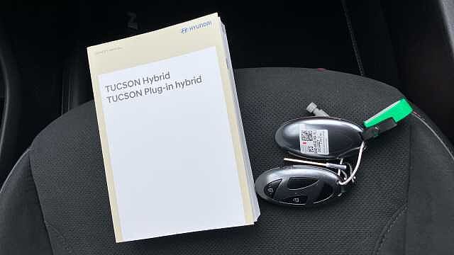 Hyundai TUCSON 1.6T Hybrid N Line 5dr Auto Hybrid Estate Black