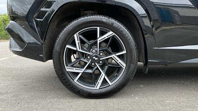 Hyundai TUCSON 1.6T Hybrid N Line 5dr Auto Hybrid Estate Black