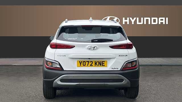 Hyundai KONA 1.6 GDi Hybrid SE Connect 5dr DCT Hybrid Hatchback White