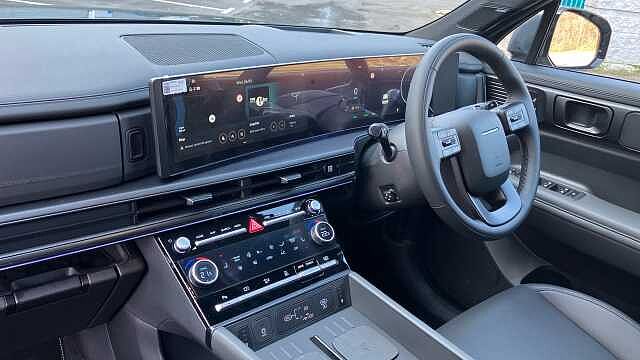 Hyundai SANTA FE 1.6 TGDi Plug-in Hybrid Calligraphy 5dr 4WD Auto Estate Metallic - Ecotronic Grey