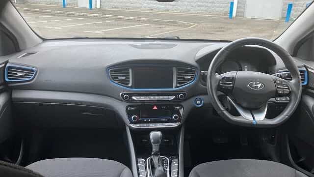 Hyundai IONIQ 1.6 GDi Plug-in Hybrid Premium 5dr DCT Hatchback