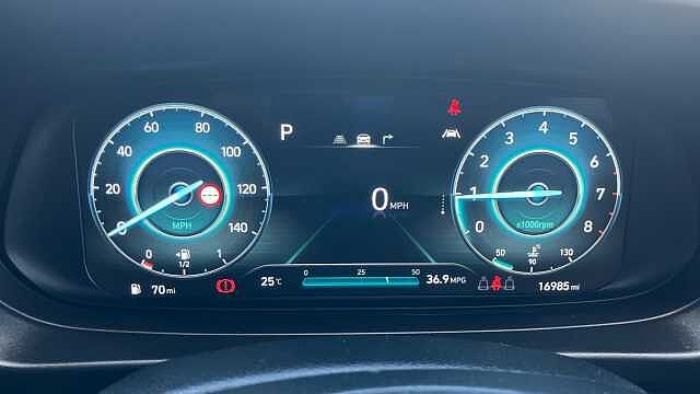 Hyundai BAYON 1.0 TGDi 48V MHEV Premium 5dr DCT Petrol Hatchback Red