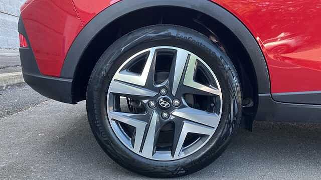 Hyundai BAYON 1.0 TGDi 48V MHEV Premium 5dr DCT Petrol Hatchback Red